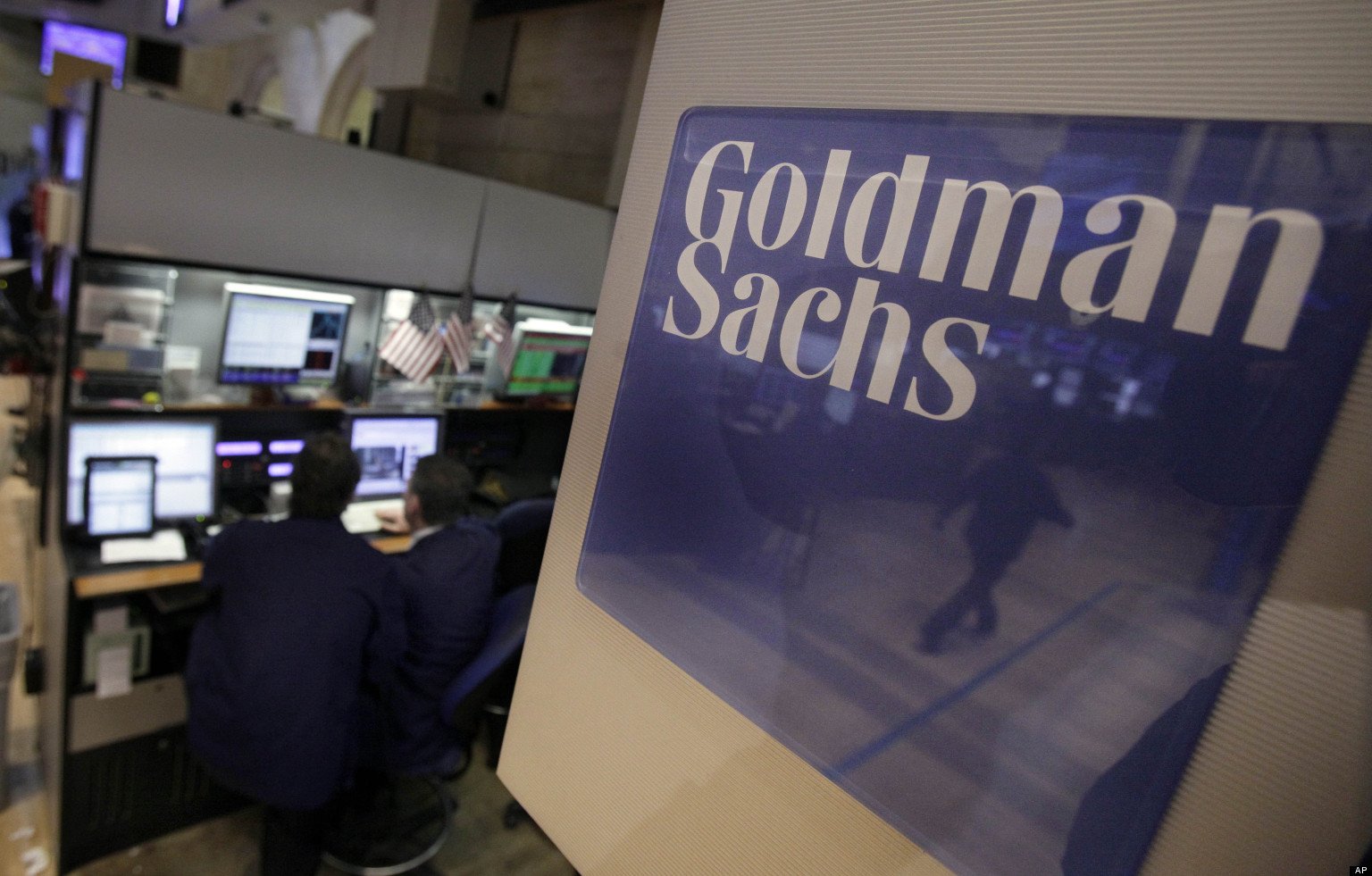 Goldman Sachs: Γιατί η Ελλάδα δεν μπορεί να τυπώσει δραχμή -Η πτώχευση δεν θα οδηγήσει σε διαγραφή χρεών