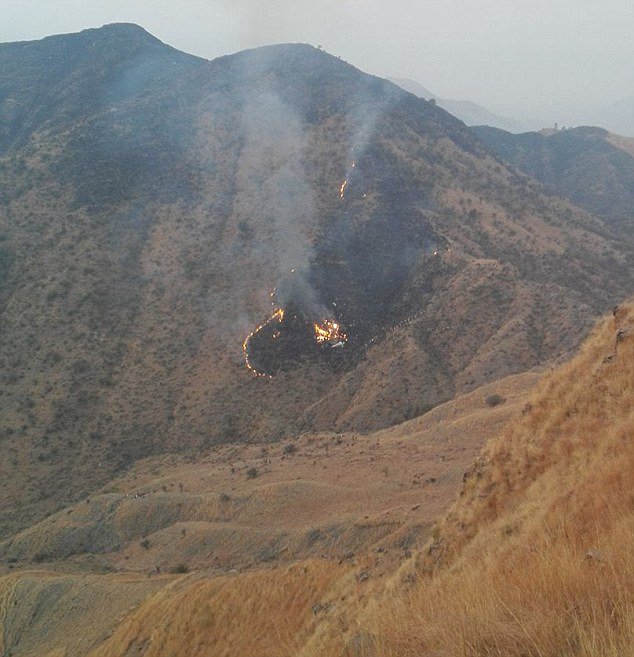 plane-crash-pakistan