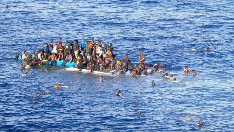 Νέα τραγωδία στα νερά της Μεσογείου, 100 αγνοούμενοι πρόσφυγες μετά από ναυάγιο