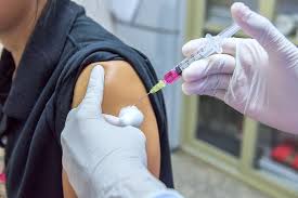 Επάρκεια αντιγριπικών εμβολίων στα φαρμακεία διαβεβαιώνει ο ΕΟΦ