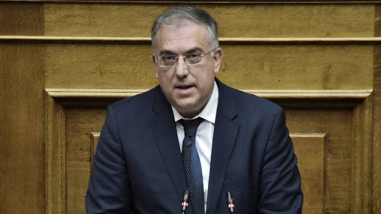 Τάκης Θεοδωρικάκος: «Ως υπουργός και μέλος της κυβέρνησης εγγυώμαι την εφαρμογή των μέτρων ενάντια στον χουλιγκανισμό»