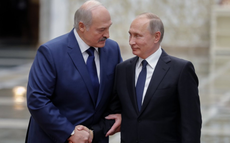 Ο Λουκασένκο υποστηρίζει ότι είπε στον Πούτιν να μην δολοφονήσει τον Πριγκόζιν