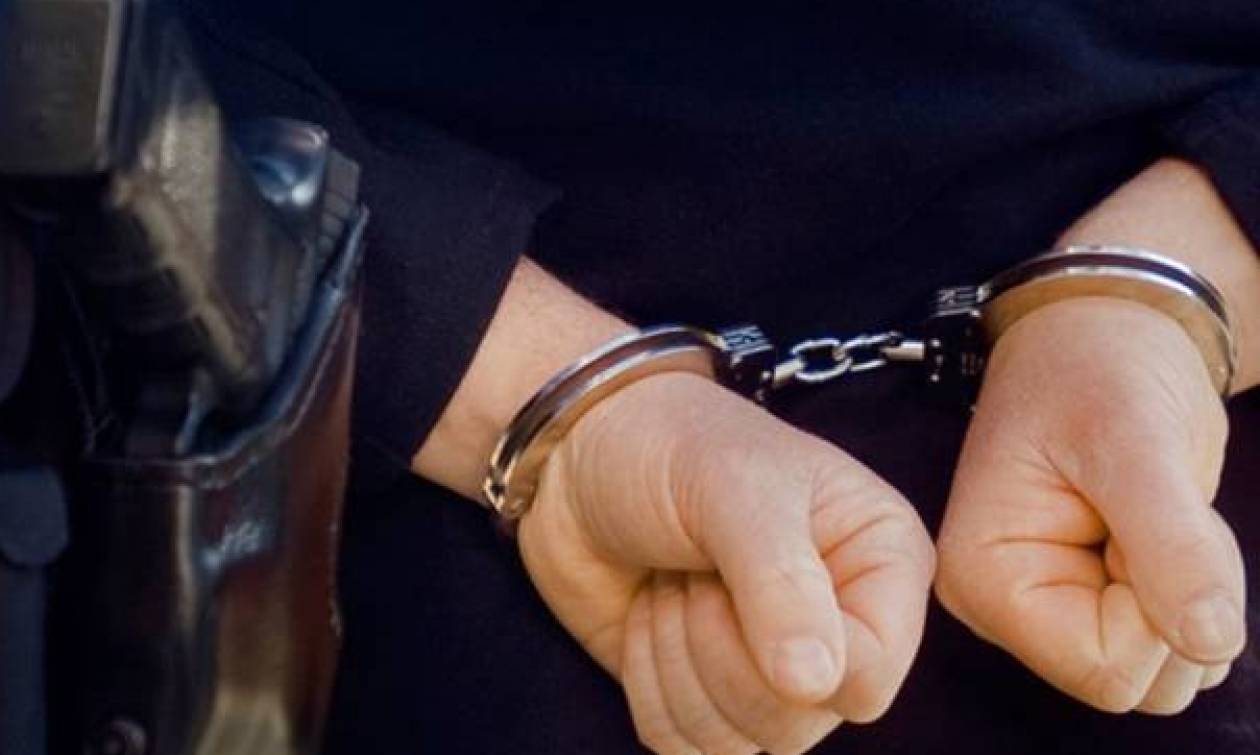 Χειροπέδες σε 24χρονο που αναζητούνταν με ευρωπαϊκό ένταλμα σύλληψης για δολοφονία στη Σουηδία