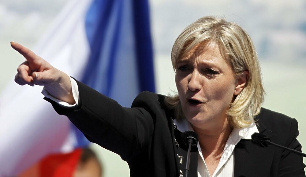Γαλλία: Άνοιξαν οι κάλπες στην πιο κρίσιμη εκλογική αναμέτρηση της χώρας