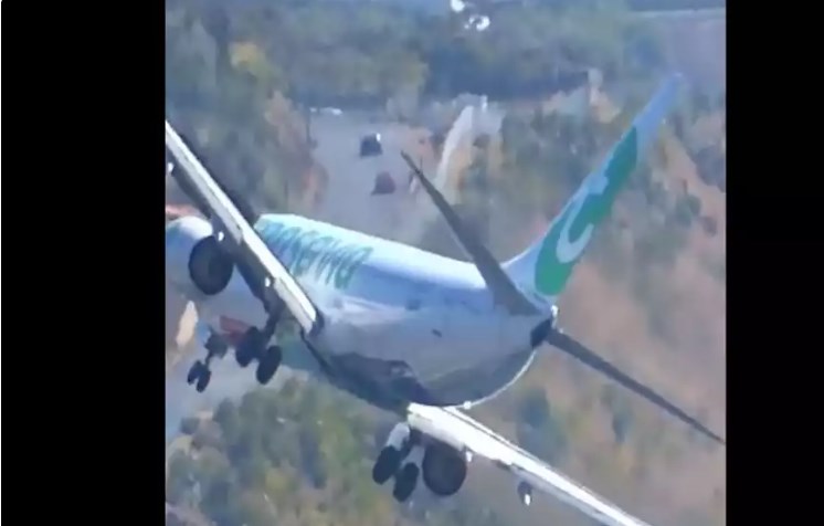 Αναγκαστική προσγείωση αεροσκάφους στη Θεσσαλονίκη