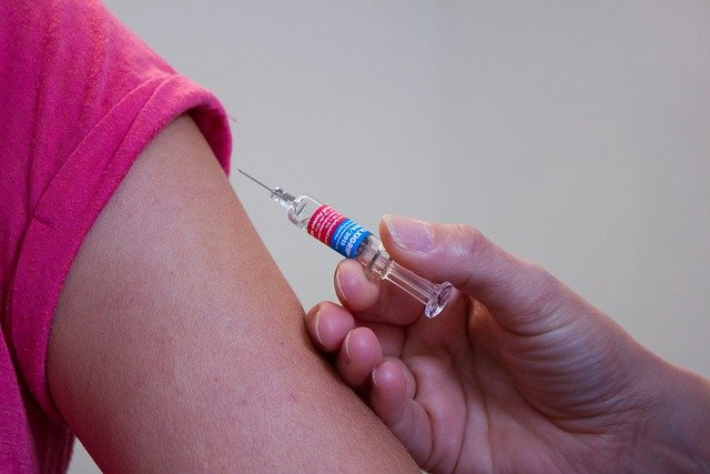 Κορονοϊός: Η εξέλιξη του εμβολιαστικού προγράμματος στα παιδιά