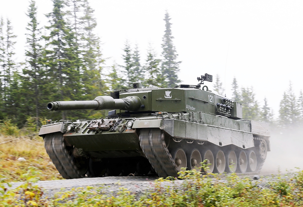 Ισπανία: Έξι άρματα μάχης Leopard βρίσκονται καθ' οδόν προς την Ουκρανία