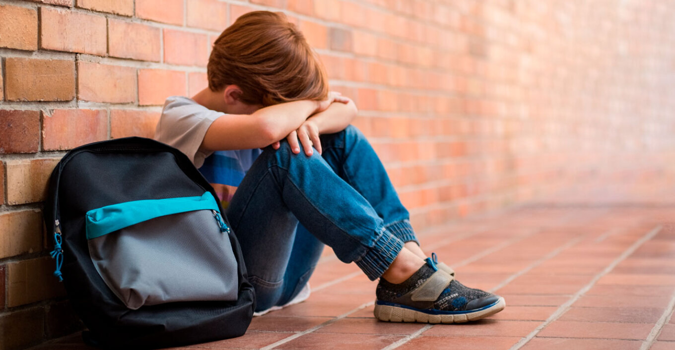 Bullying - Χανιά: Νταήδες νεαροί γρονθοκόπησαν 16χρονο μαθητή στο προαύλιο του σχολείου του