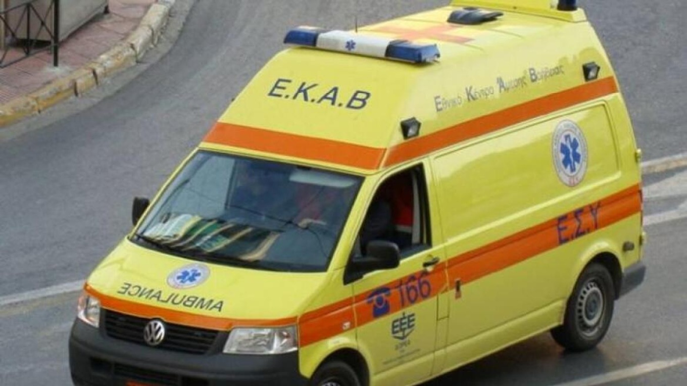 Τροχαίο με τριπλή σύγκρουση αυτοκινήτων στην Εγνατία Οδό: Μία νεκρή και 4 τραυματίες