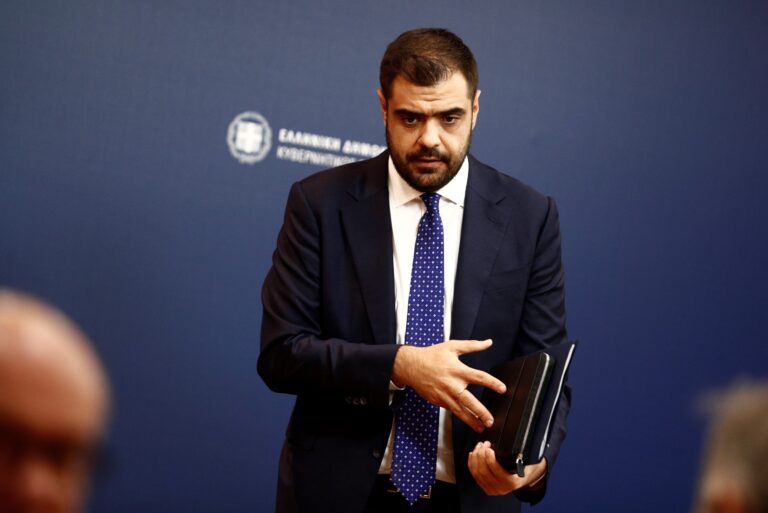 Παύλος Μαρινάκης - Ενημέρωση Κυβερνητικού εκπροσώπου: Δεν υπάρχει καμία συζήτηση για αποστρατιωτικοποίηση και θέμα κυριαρχίας