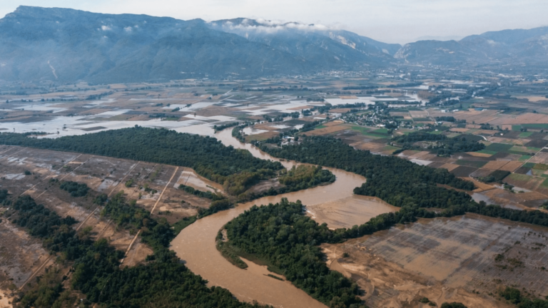 Κρατική αρωγή λόγω Daniel – Μέχρι τώρα περίπου 20.500 επιχειρήσεις και αγρότες έχουν λάβει περίπου 180 εκατ. ευρώ