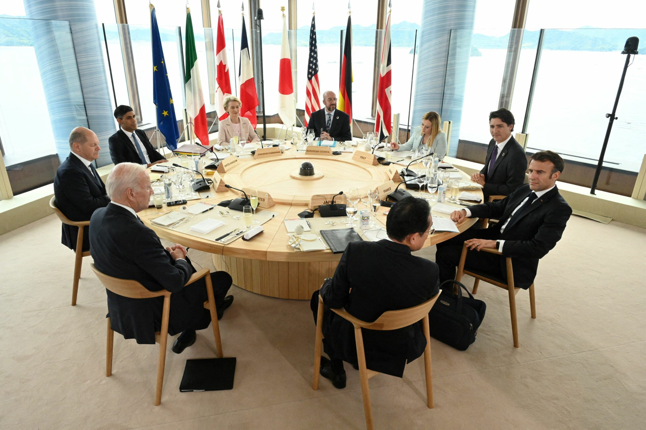 Politico για G7: Η Μελόνι και τα έξι «κουτσά άλογα»