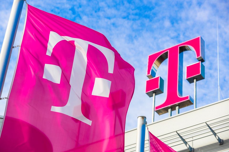 Deutsche Telekom: Δικαστική νίκη για απλήρωτους τόκους