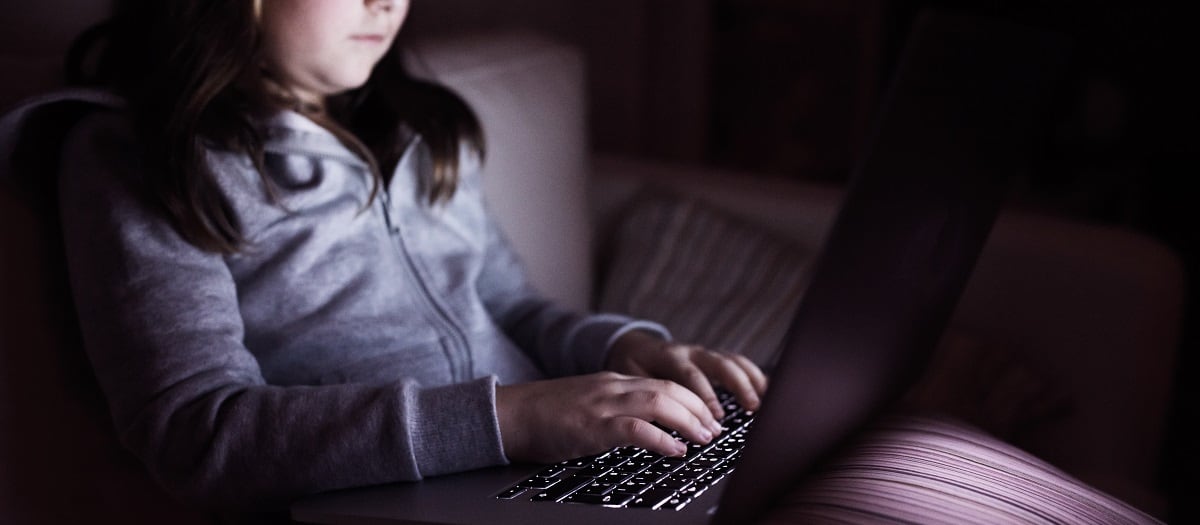 Σεξουαλική παρενόχληση παιδιών στο διαδίκτυο: Μία καταγγελία κάθε δευτερόλεπτο!