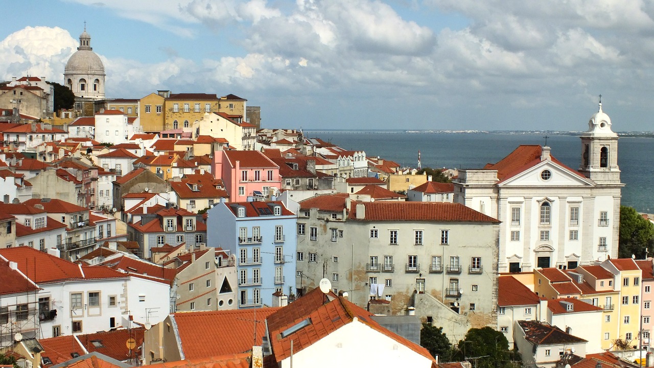 Πορτογαλία: Πώς μετατράπηκε σε έναν παράδεισο για εκατομμυριούχους
