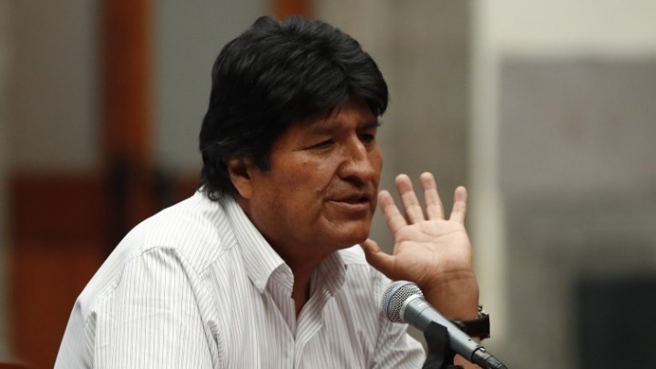 Ο Έβο Μοράλες κατηγόρησε τον Λουίς Άρσε ότι είπε ψέματα για το αποτυχημένο στρατιωτικό πραξικόπημα στη Βολιβία