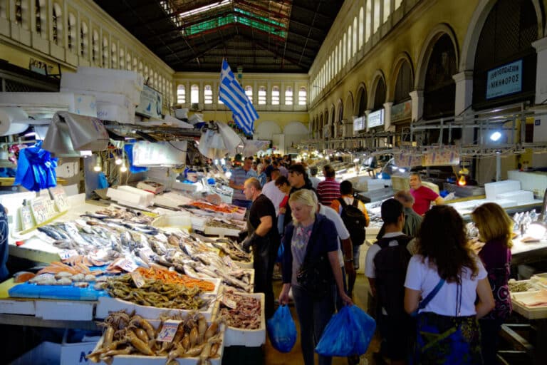 Χριστουγεννιάτικο τραπέζι: Πόσο θα κοστίσει φέτος – Εκτίμηση για μεταβολή της τάξης του 4,3% έως 5,8% σε σχέση με το 2023